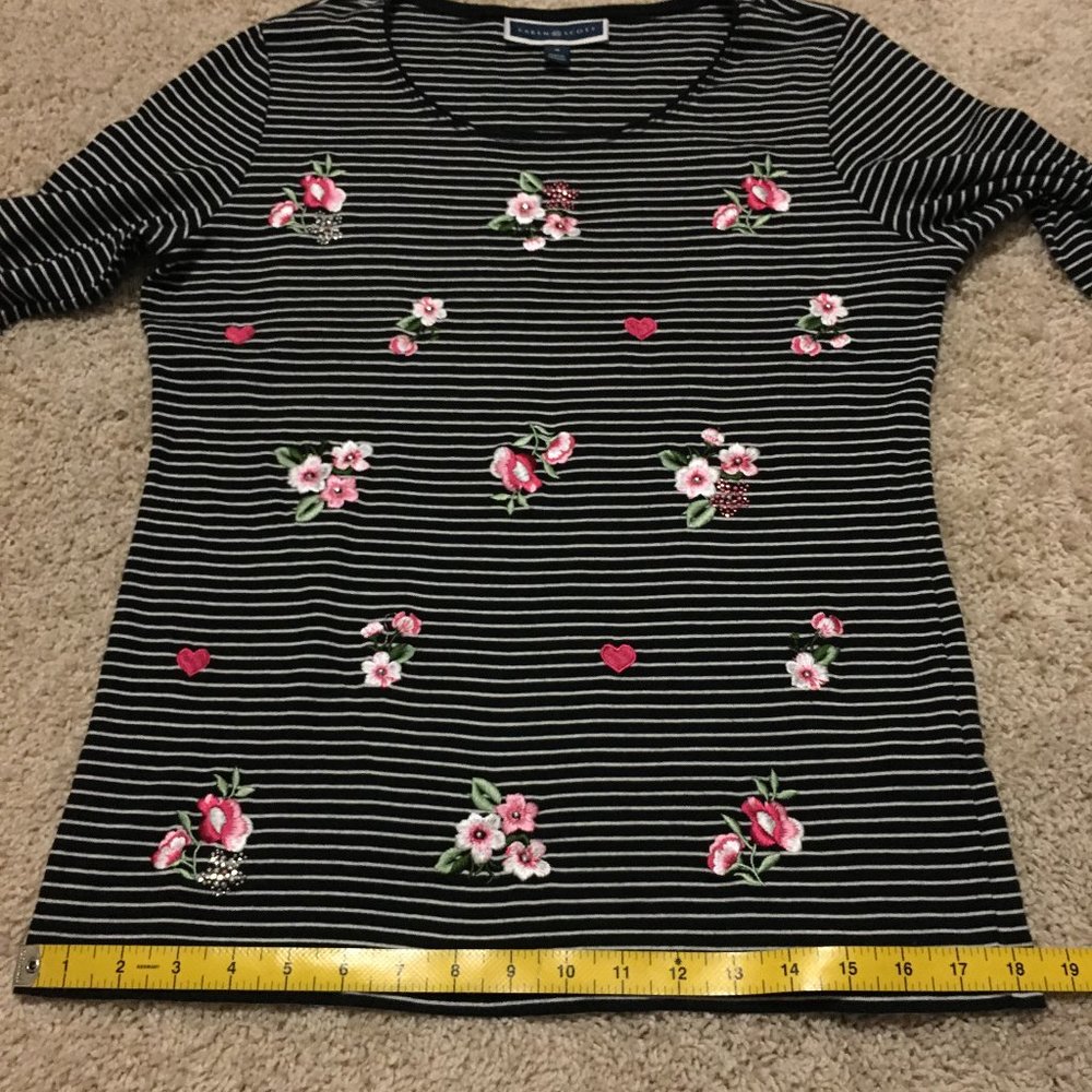 Karen Scott Pinstripe Cotton Jersey Long Sleeve Tee Floral Embroidered French Gi - Picture 13 of 15